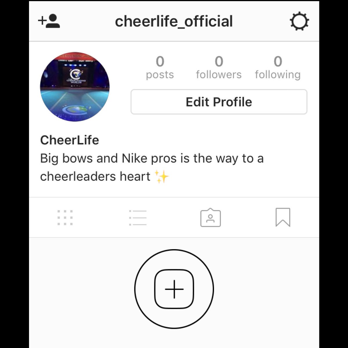CheerLifee___'s tweet image. Hi eyeryone, I will no longer be on this twitter account any more .I will just be on instagram , always active please follow me .