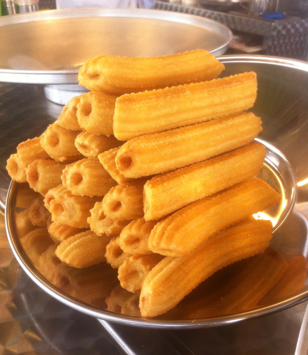 Churtopia's tweet image. Crisp &amp;amp; Golden hollow churros made in Churtopia.