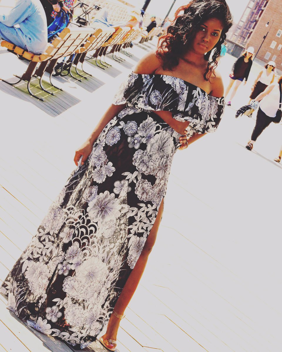 Floral 2pc, available on my site now!!! Click the link in our bio to visit our website!!! #2pcset #set #twopieceset #twopiece #militantrebel