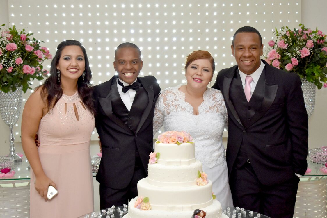 ChrispimLuidi's tweet photo. Geral postou!!! Eu tbm vou postar a minha... olha ai @lu_anialmeida #caradesabonete #toogatao #meusfechamentos https://t.co/UZE7hNJGA0