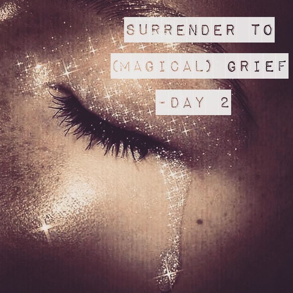 doula4yoursoul's tweet photo. Our #innerwinter is all about releasing what no longer serves us. If we have been willing to encounter our inner critic or "dark side" duri… https://t.co/r1m34B7FyO
