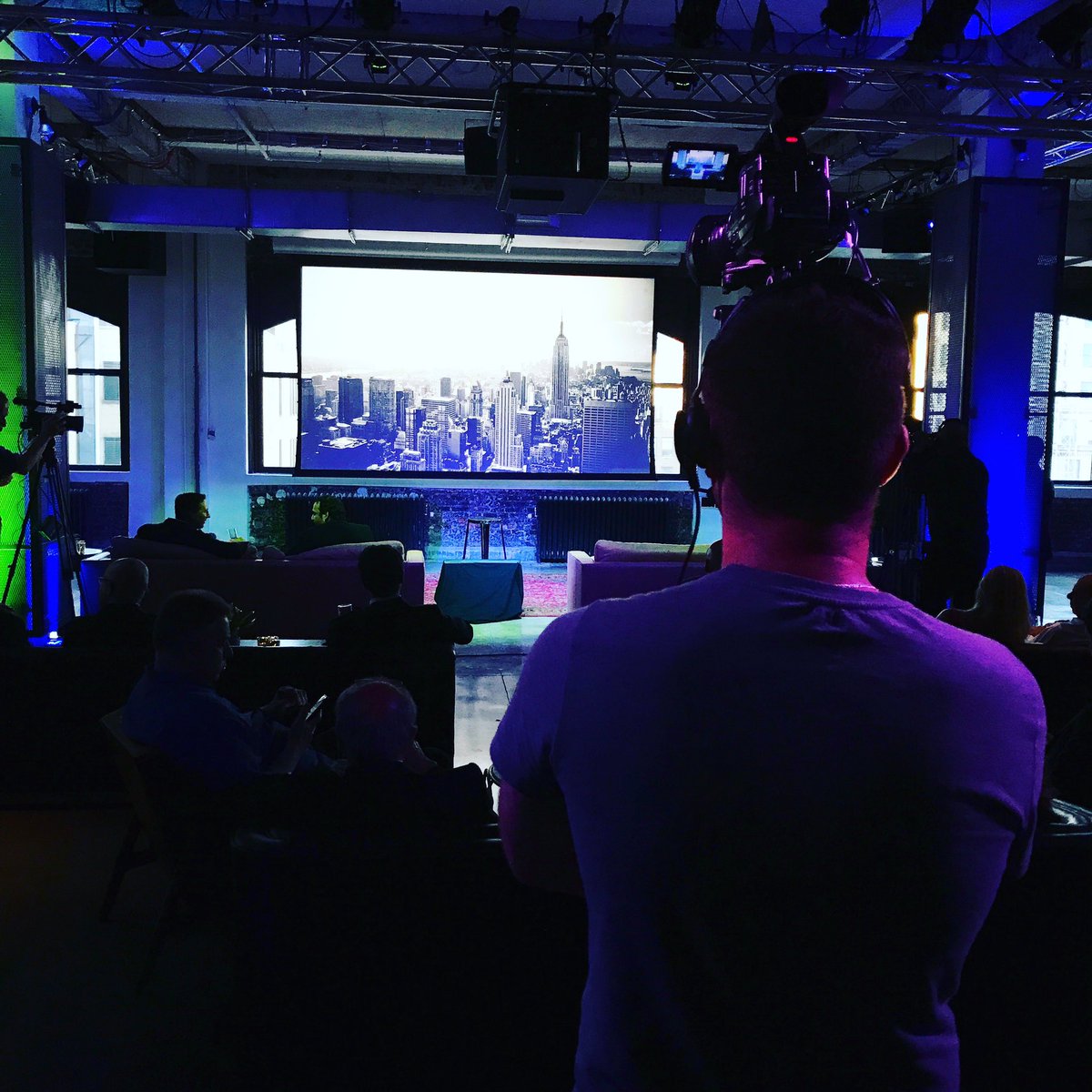 groundswellxm's tweet image. Live now at venn.plus ~&amp;gt;

#DataCurated @nutanix @ETRnews @etrVENN