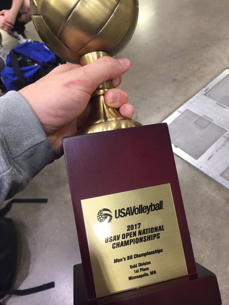 KWalsh37's tweet photo. Dimes takes the BB USAV National Championship. Can't believe it still but we did it. https://t.co/Kk656x3Evz