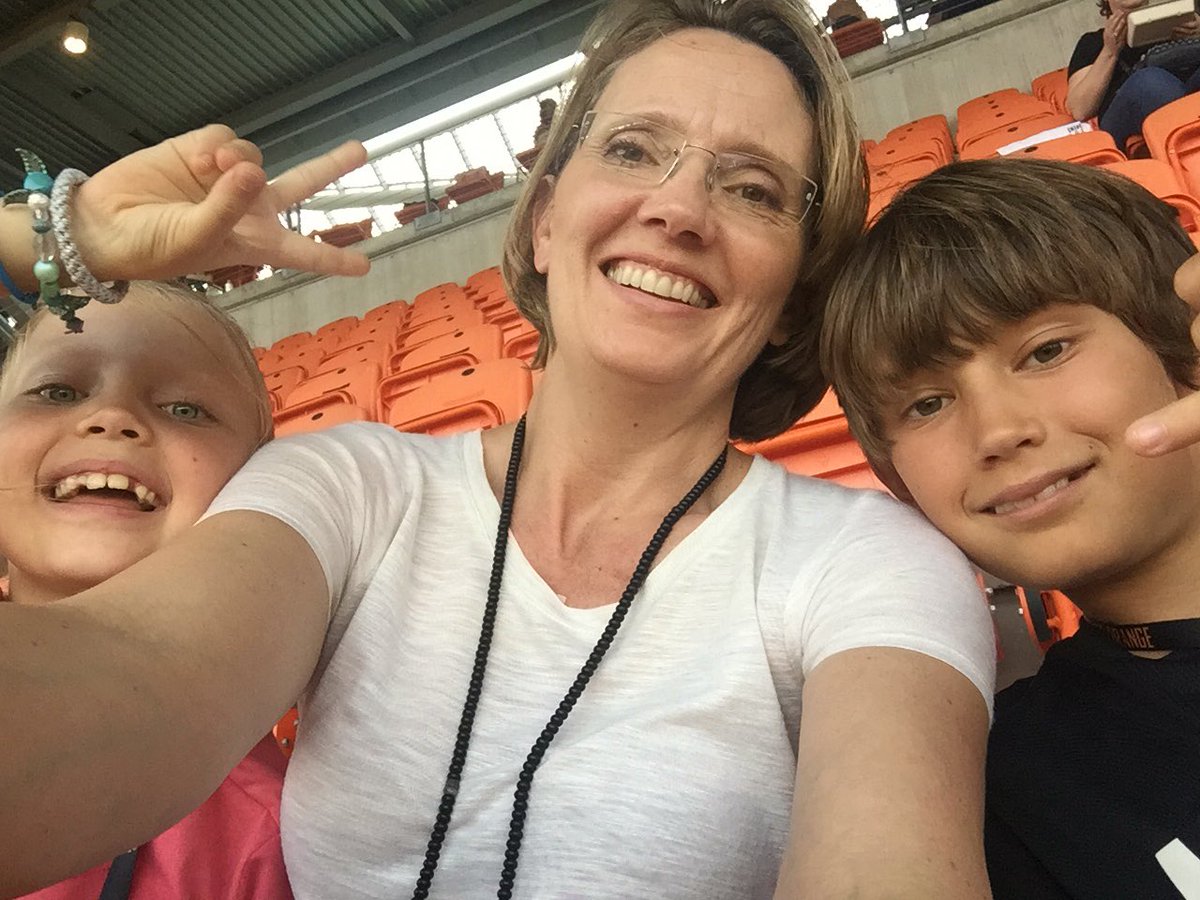 1issuevoter's tweet photo. @HoustonDynamo upgrade us!  Sec 203,row G, seats 24-27. https://t.co/2NSW6HOPW8