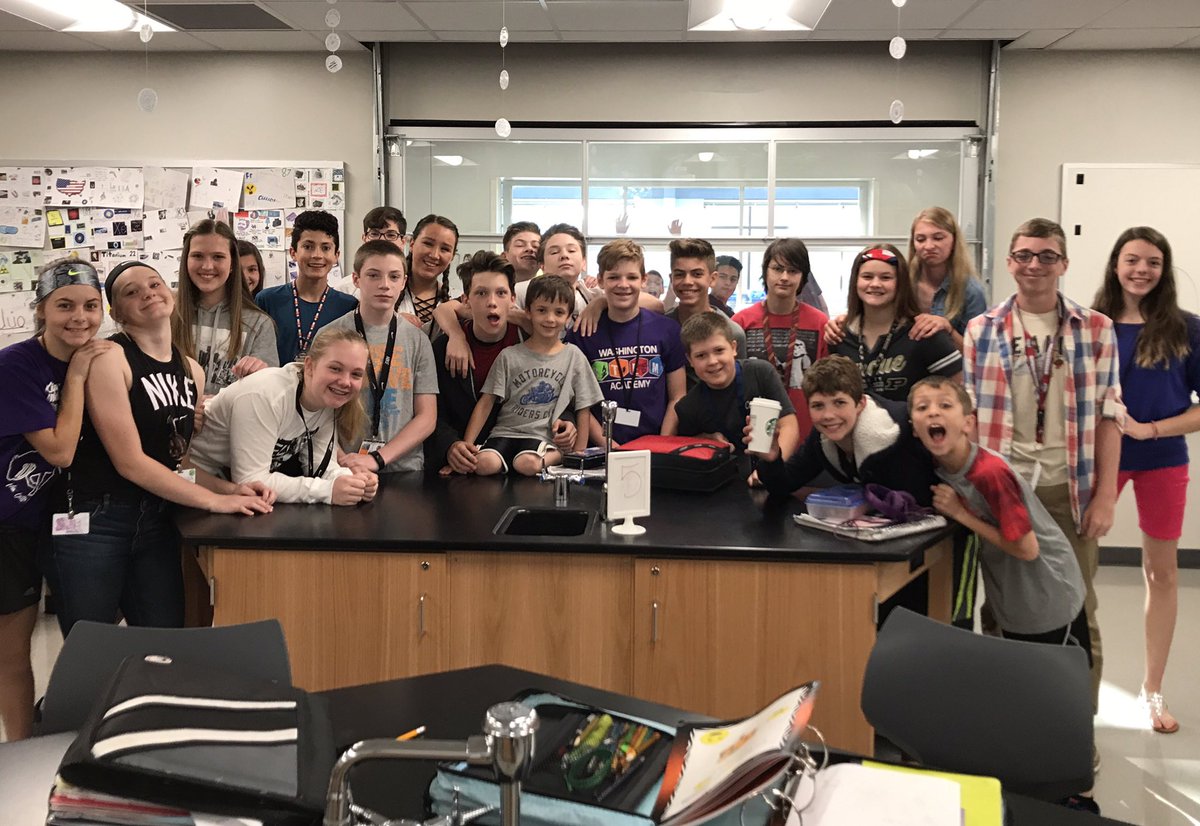 AshleyD_Johnson's tweet photo. Blessed with the absolute best Ss!! I'll cherish these memories and my time at Edgewood forever! These kids will do BIG things! #WCSMission https://t.co/rNSDKFVGnO