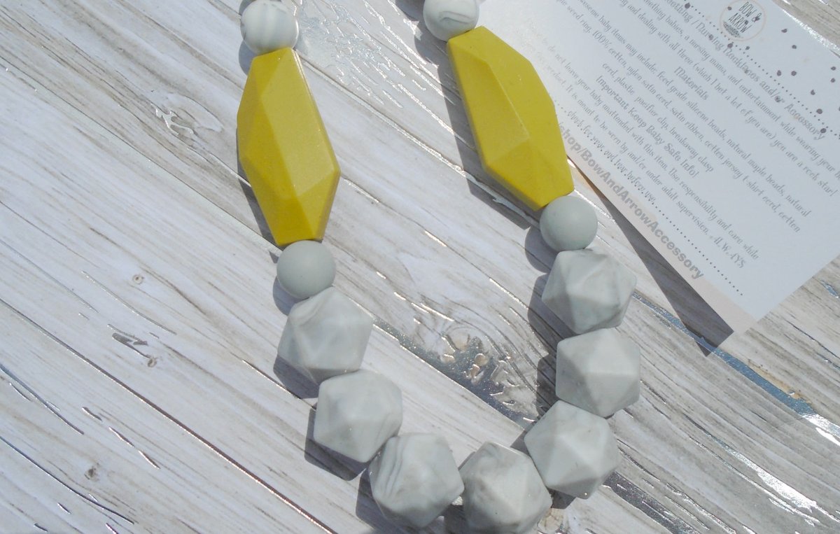 betweentheraind's tweet image. SALE Teething Necklace/ Silicone Teething/ Silicone Beads/ DIY Silicone Necklace/ Nursing seethis.co/3abpy/ #etsyretwt #teethe jewelry