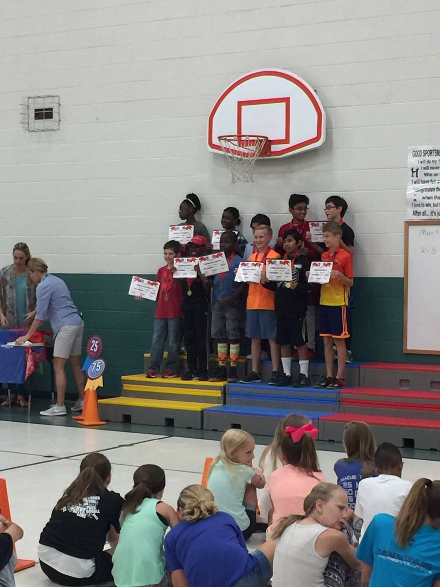 LSHSXCTrack's tweet photo. Boals Elementary 2017 running club @Boals_Frisco  future @LSHSRangers https://t.co/q6mqSdiDNI