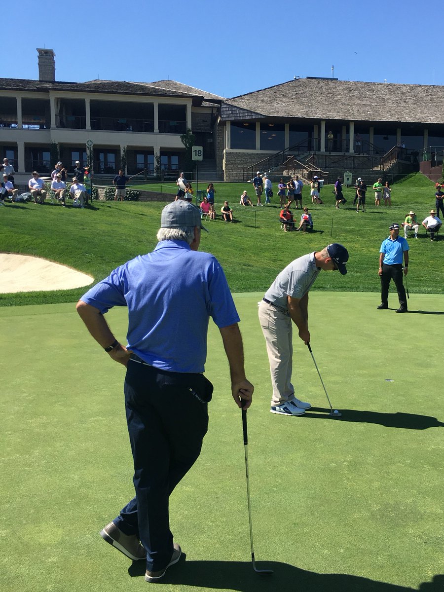 On the putting green <a href="/MemorialGolf/">the Memorial</a> <a href="/Streels54/">Kevin Streelman</a> <a href="/PGATOUR/">PGA TOUR</a> Birdie time! Cheers! <a href="/Marius_Golf/">Marius Golf</a> #wemakeyouputtbetter #sciencenottheory