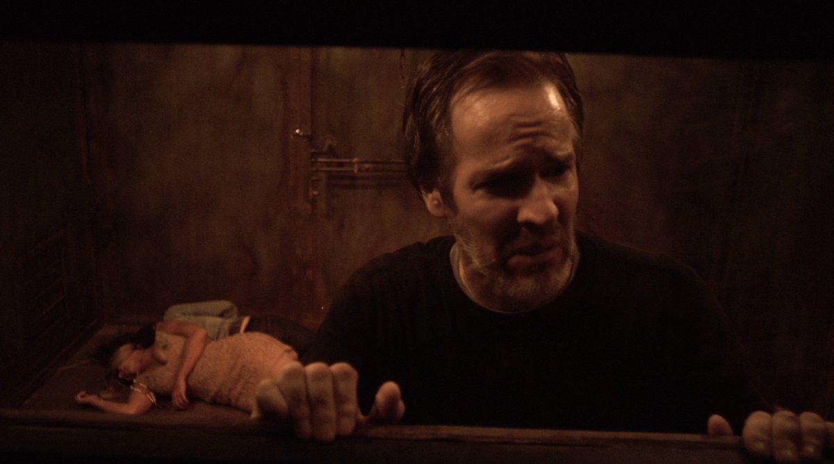 Level33_ent's tweet photo. He woke up in a kiln, with a killer who wants $1mil in 2hrs or else he'll be burned alive 🔥 
Watch #200Degrees: https://t.co/Q740ZKs587 https://t.co/fUfM6aRn37