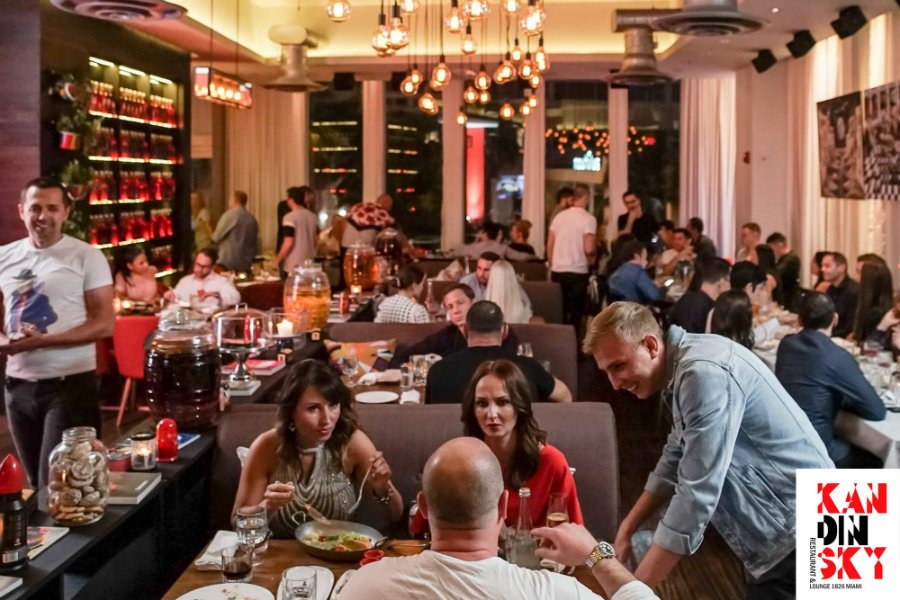 KandinskyMiami's tweet photo. This is how it’s done at #Kandinsky! Our guests leave with full stomachs &amp; happy faces because we show them the love #MiamiBeach #SoBe https://t.co/H711usqoMd