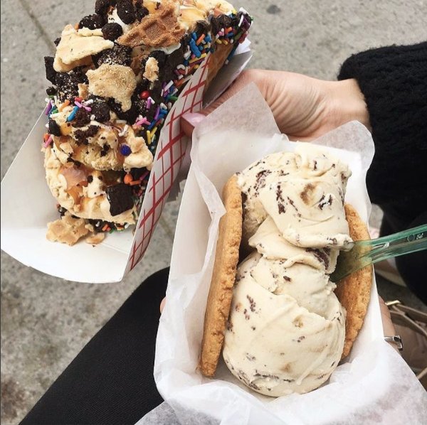 GoFetchca's tweet image. A few #TorontoIceCream gems we recommend! Be sure to stop by (at least once) with your pup this Summer bit.ly/2rlXDLf