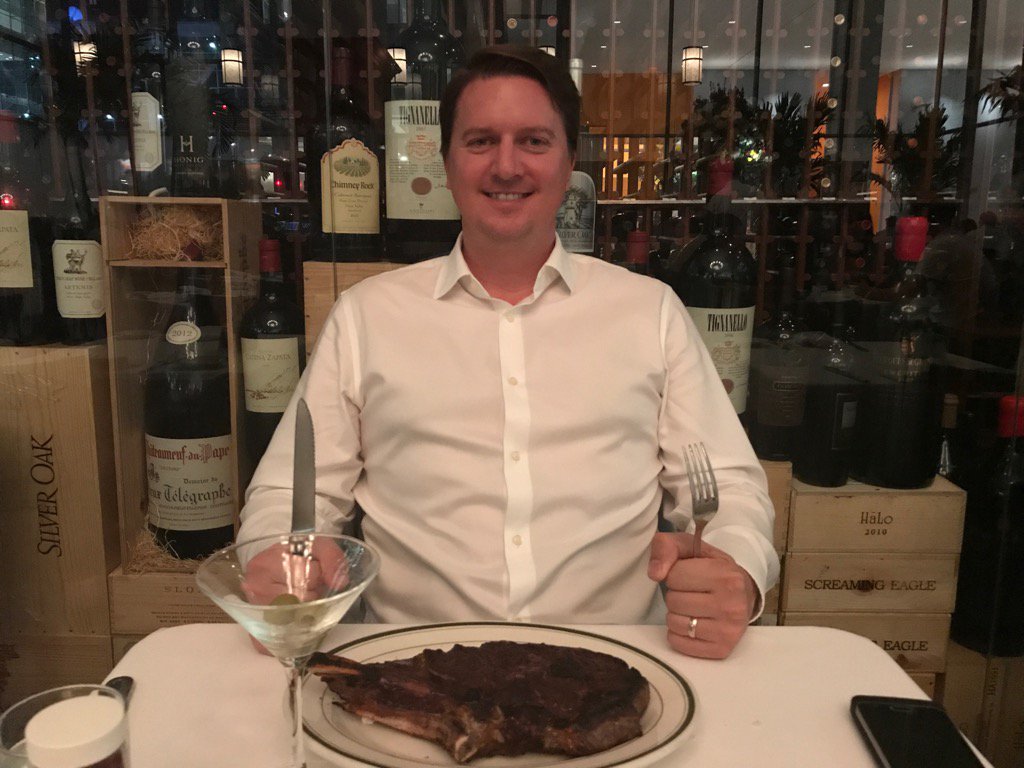 virgie7777's tweet photo. Carb-free dinner with @JeremyAuger #d2l2017 #brightspace #D2L #nyc @WolfgangsPH https://t.co/HSBBURQ0xt