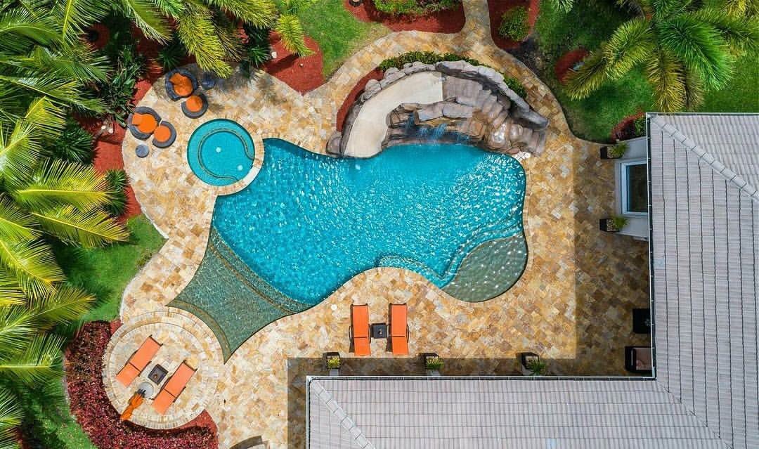 LifestyleDrones's tweet photo. 💥Boom 🍾🚁🎥
#RealEstate #Drones #dronevertising #phantom4pro #SocialMedia #Videos #photography #Miami #PoolTime #Lifestyle #Relax https://t.co/NIgPQc6eHD