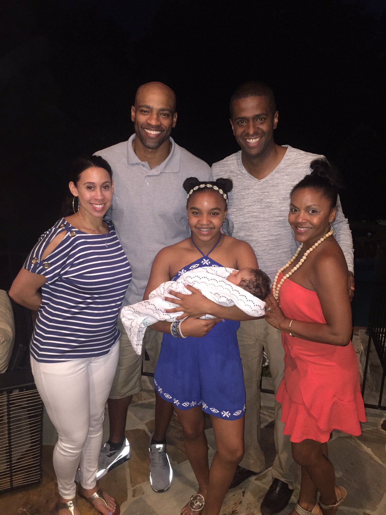 bakari-sellers-on-twitter-happy-birthday-to-an-amazing-12-year-old-bonusdad-https-t-co-dejfnsva16-twitter