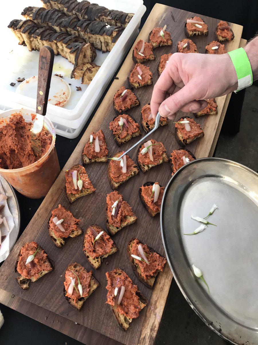 cherrypointnyc's tweet photo. Thank you to @EdibleBrooklyn for an awesome #BrooklynUncorked event at @IndustryCity. Such great company &amp; delicious food &amp; wine! #eeeeeats https://t.co/IHNFD3KATH