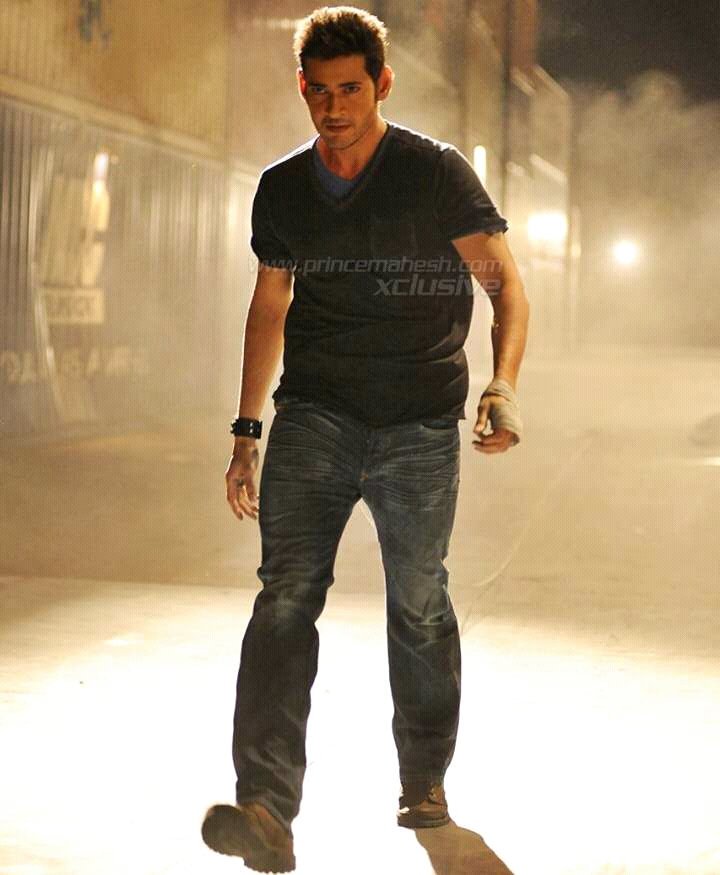 VKomatipalli's tweet photo. Just 3and half hours to go guys
BO mogudu coming
Get ready to face heat YT
#MakeWayForSPYDerTeaser #GlimpseOfSPYDERToday #Spyder https://t.co/BcAcjg2GJ4