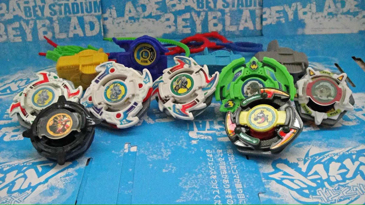 LukeeyJones's tweet photo. Fidget spinners and @realDonaldTrump have so much in common both a useless fad that have no purpose and a waste of money. Beyblades are O.G https://t.co/0QoWAUljFn