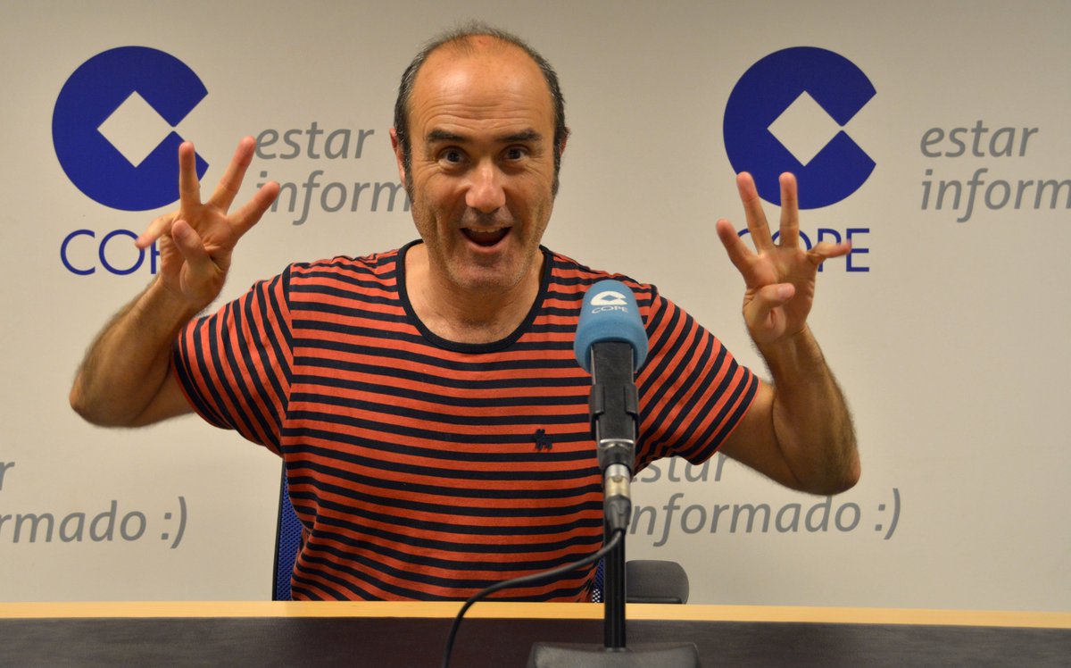 #LaNocheSiCuela <a href="/Primital/">Santi Ibarretxe</a> es un músico de jazz al que le gusta experimentar y divertir a la audiencia. Llega con su disco " Primital Trek"