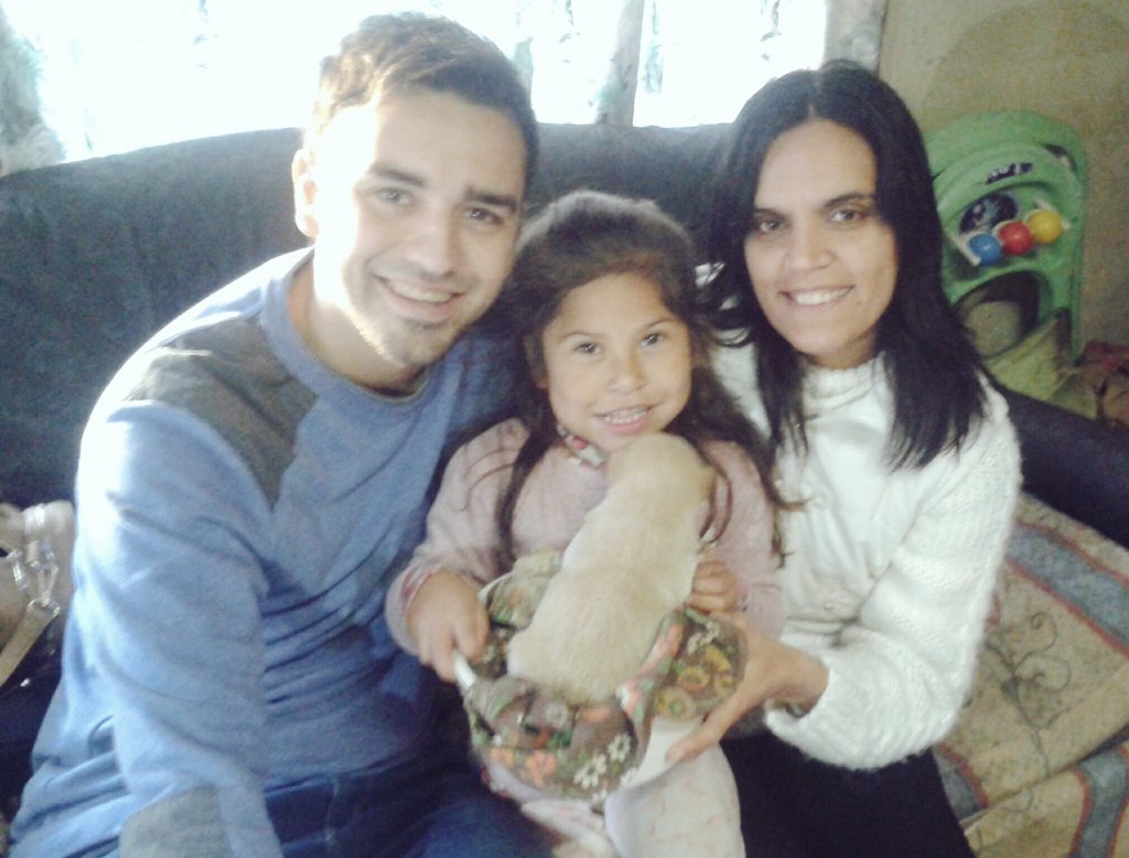 FladdiA31's tweet photo. #pequeñasaccionesqllegan #alalma #acompañamos @donofriojorge en la entrega del Implante coclear que le permite a #Ro poder escuchar. https://t.co/A8SRcqAqej