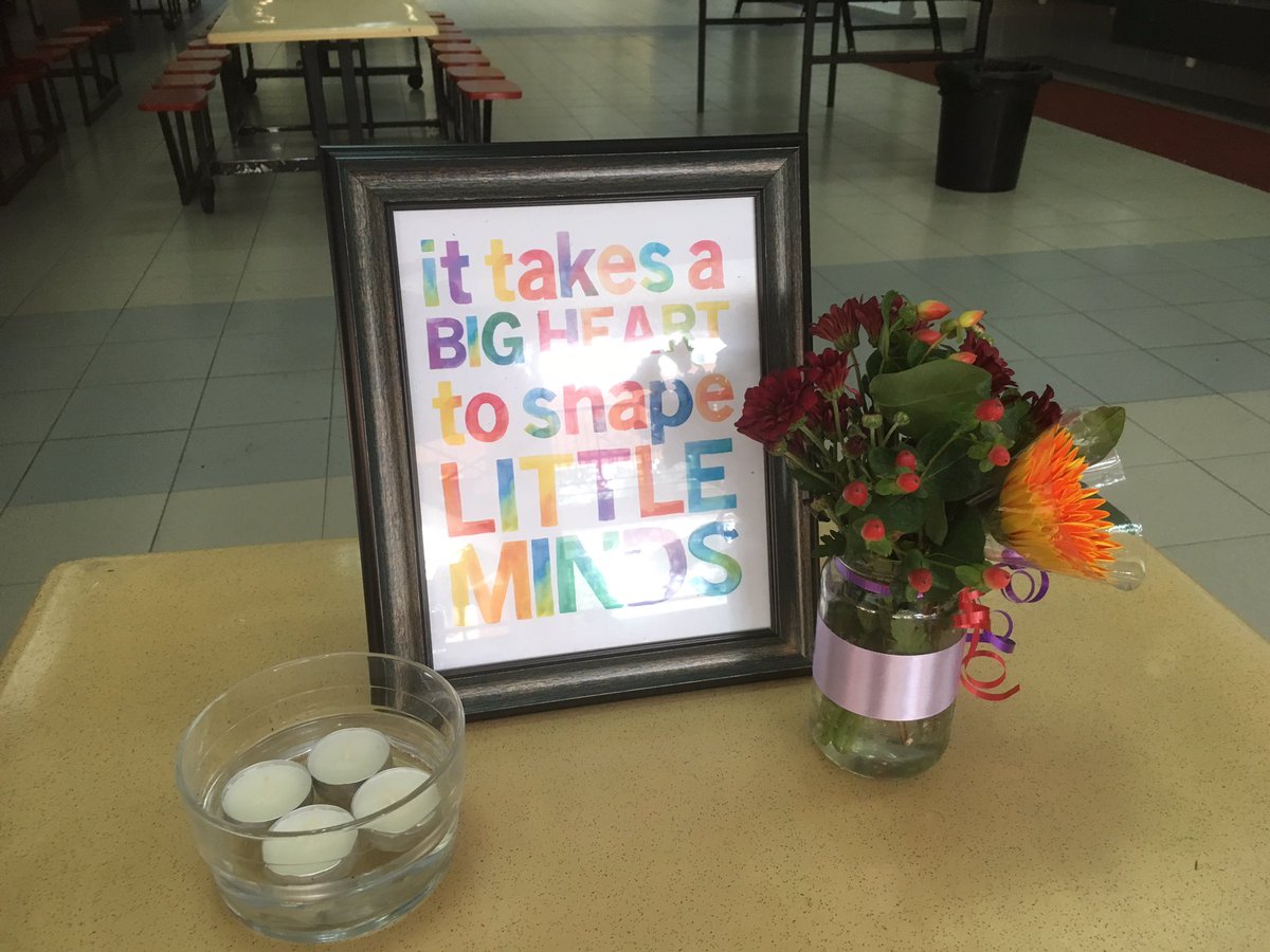 k5xr's tweet photo. PA has set up and prepared for Teacher Appreciation Day #MKISpride https://t.co/827cSKkLtW