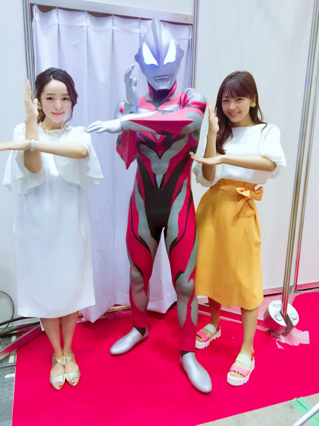 三森すずこ ウルトラマンジード に人工知能のレムの声で出演させていただくことになりましたー うれしいっ O O がんばります ペガの声を担当する潘ちゃんとー ウルトラマンジード T Co X86fangbeu Twitter