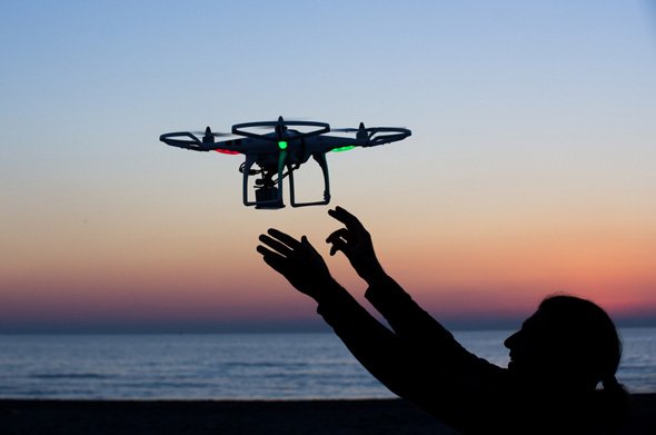 SLCJ_Journalism's tweet photo. The #Drone #Journalism School Webinar free on June 14, 2017. register now. https://t.co/z0xzUU7U2E https://t.co/Ld68PoULwL