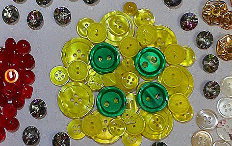 ButtonanFashion's tweet photo. #Plasticbutton #Yellowbutton #Greenbutton #Redbutton #Colorbutton #Clothingbutton Please visit https://t.co/muGqwihMxo https://t.co/4U3Dajd5X5