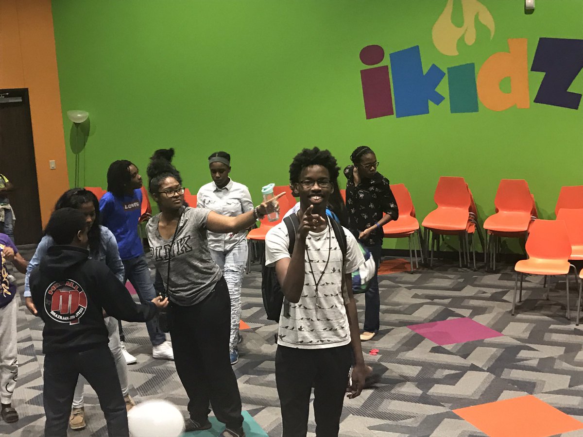 YoungSociety tweet media