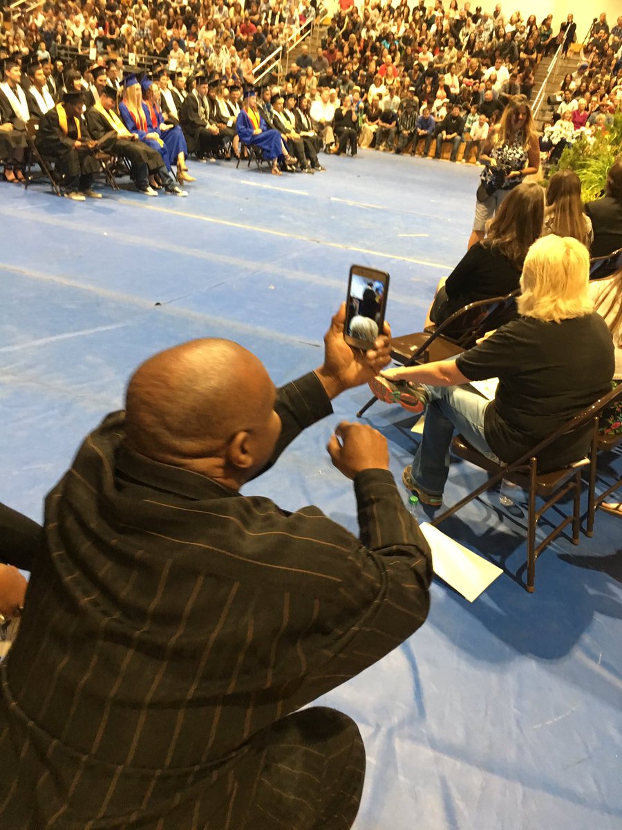 RHolmanSJUSD's tweet photo. Love seeing proud family members.  So many were present tonight. @CHSPhelan #snowlinegrad #supportive #snowline https://t.co/symkPFYHie