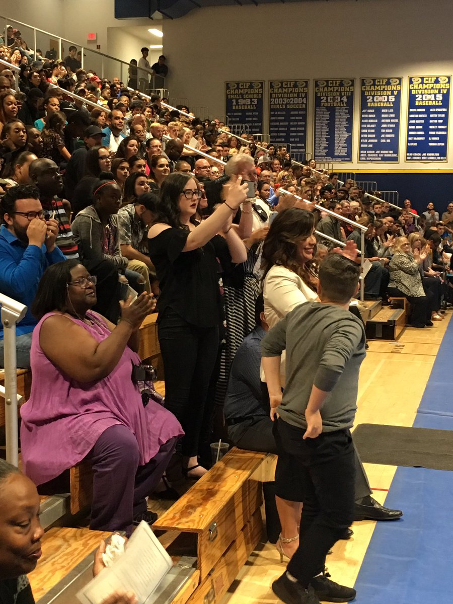 RHolmanSJUSD's tweet photo. Love seeing proud family members.  So many were present tonight. @CHSPhelan #snowlinegrad #supportive #snowline https://t.co/symkPFYHie