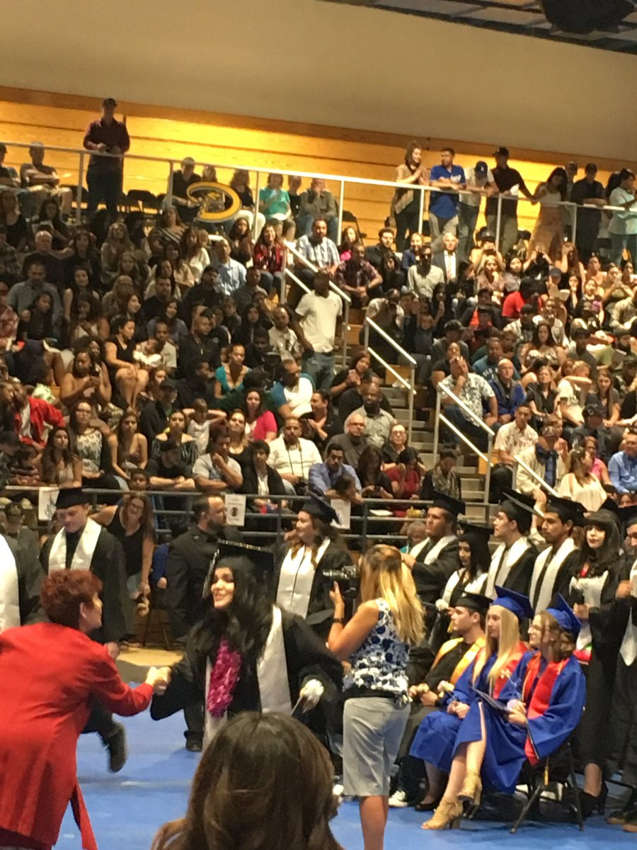 RHolmanSJUSD's tweet photo. Crowd was great at supporting all graduates. @CHSPhelan #snowlinegrad #families #snowline https://t.co/qDIH2Jzuin