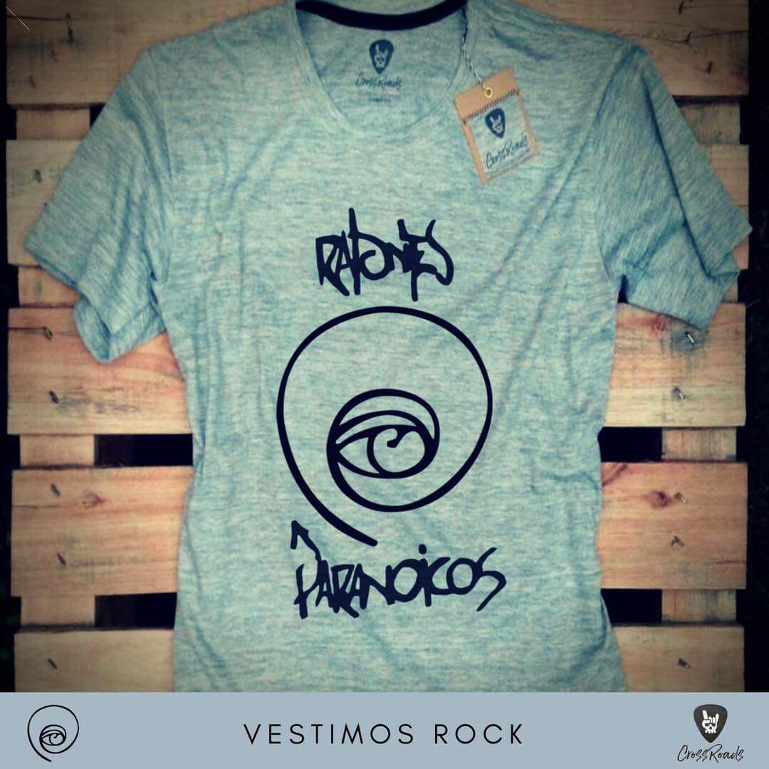 Crossroads_Ok's tweet photo. 🎸Tengo algunos discos, y un viejo parlante...

Vuelven? VUELVEN!

⚡️https://t.co/tscVGibDZF⚡️

#VestimosRock https://t.co/BlCc9mCwNZ