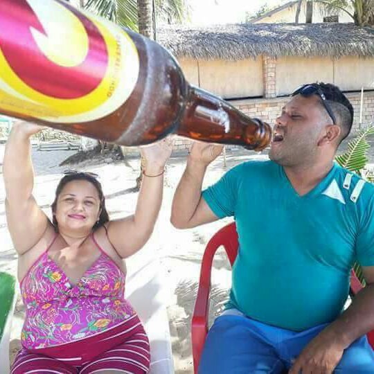 Estos podríamos ser tú y yo, pero te freseas.