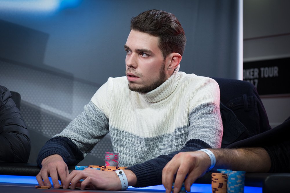 Jeremy Saderne prive <a href="/ArthurConan4/">arthur</a> &amp; <a href="/poloker06/">Paul Guichard</a> de dessert et gagne le Challenge HU by <a href="/RomainLewis/">Romain Lewis</a> 🏆
fr.pokernews.com/news/2017/06/h… #twitch #poker