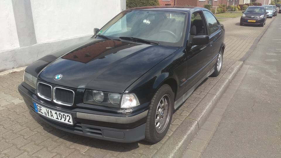 TeamE36's tweet photo. Finally: some Updates!
#TE36 #BMWE36 #cars
At First: we have a new Member!
Yusuf and CLAUDETTE!
A very warm Welcome from the whole #TeamE36! https://t.co/Ppc0zvH5Nx