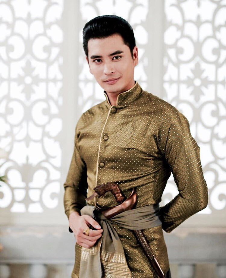 UnderbedDara's tweet photo. ปั่นจั่นคือผู้ชายที่หล่อได้ทุกสไตล์จริงๆ

หล่อเกา หล่อเนี้ยบ หล่อเซอร์ หล่อไทย /ยื่นใบสมัครตำแหน่งเมียเขาค่ะ

#ใต้เตียงดารา https://t.co/9xWXE1IhOZ