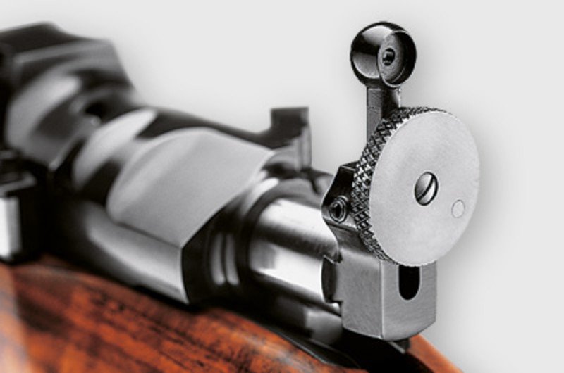 Mauser_USA's tweet image. The Rigby-Style Diopter Sight is available as an option on the M 98. It&apos;s the classic aid to acquire targets over long distances.
#mauserm98
