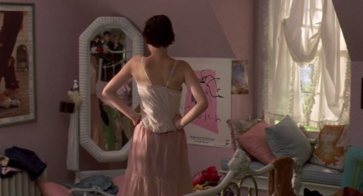 vogue80s's tweet photo. Sixteen Candles, 1984. https://t.co/ZgxJozuATv