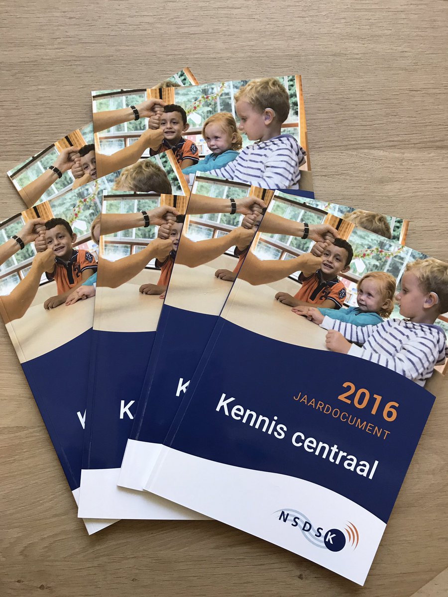 nsdsk_actueel's tweet photo. Het #jaardocument 2016 is binnen! Met o.a. interviews over de ACHN uitbreiding, het Ambulant Team en de Academie https://t.co/1OKP4kq9ad https://t.co/2Ok73jLuhi