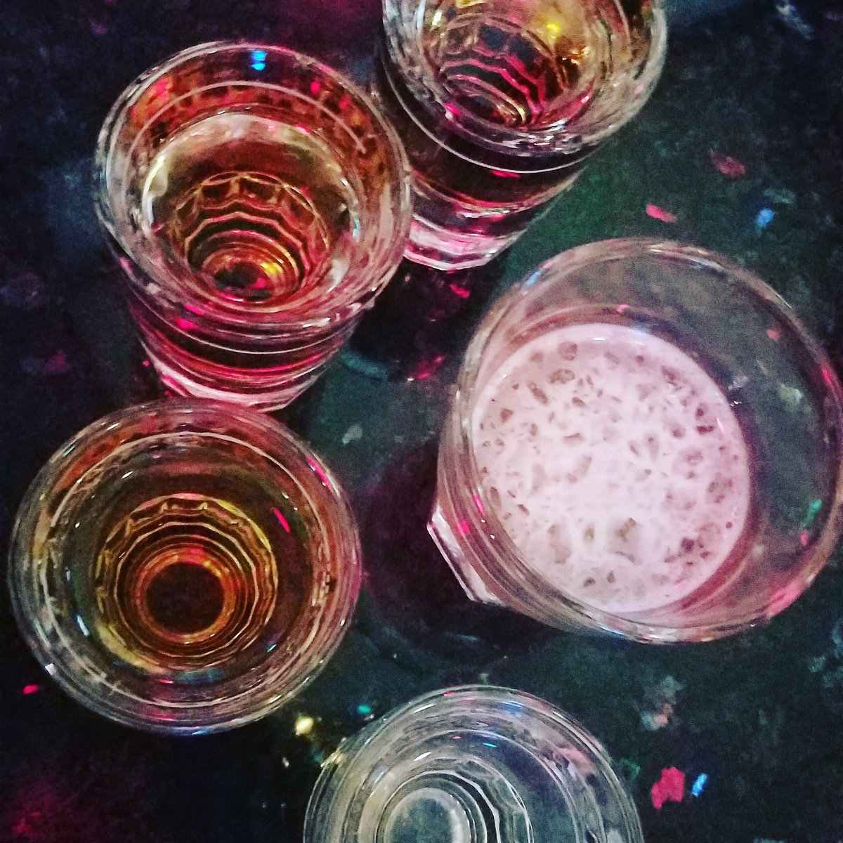 surrenderbar's tweet photo. We have drinks waiting for you at #SurrenderHi https://t.co/SO5MAglNYF