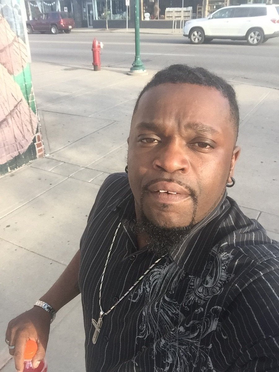 isidechick01's tweet photo. Hey boo.....I'm over here on lake street. Come get DRE DURRAH https://t.co/aMvcD4xCFm