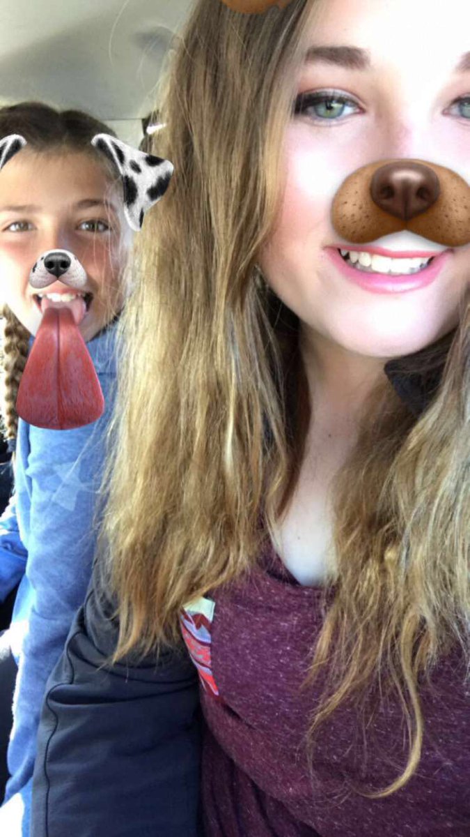 BaileyRGW123's tweet photo. Well up at 12:38 in the morning with my sisters and my friend Shelby playing the violin ,guitar ,piano  ☝🏻 (pics) cause I'm bored 😐 https://t.co/SkBXUBZPoM