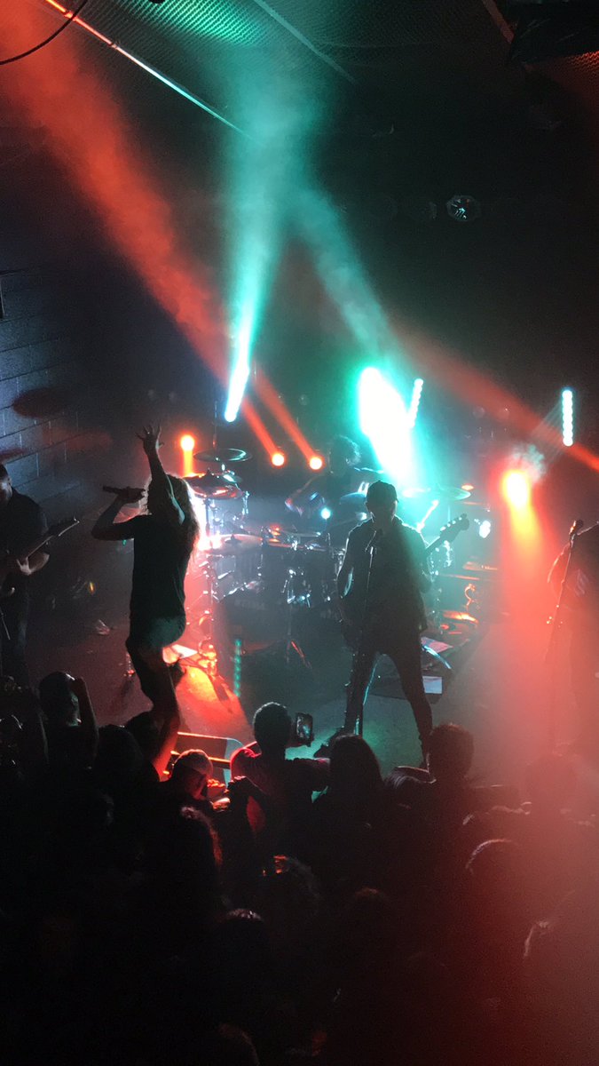 CTsabetsaye's tweet photo. The show was sick! @missmayiband @levibenton @whosryanneff https://t.co/nGzhaWBOM0