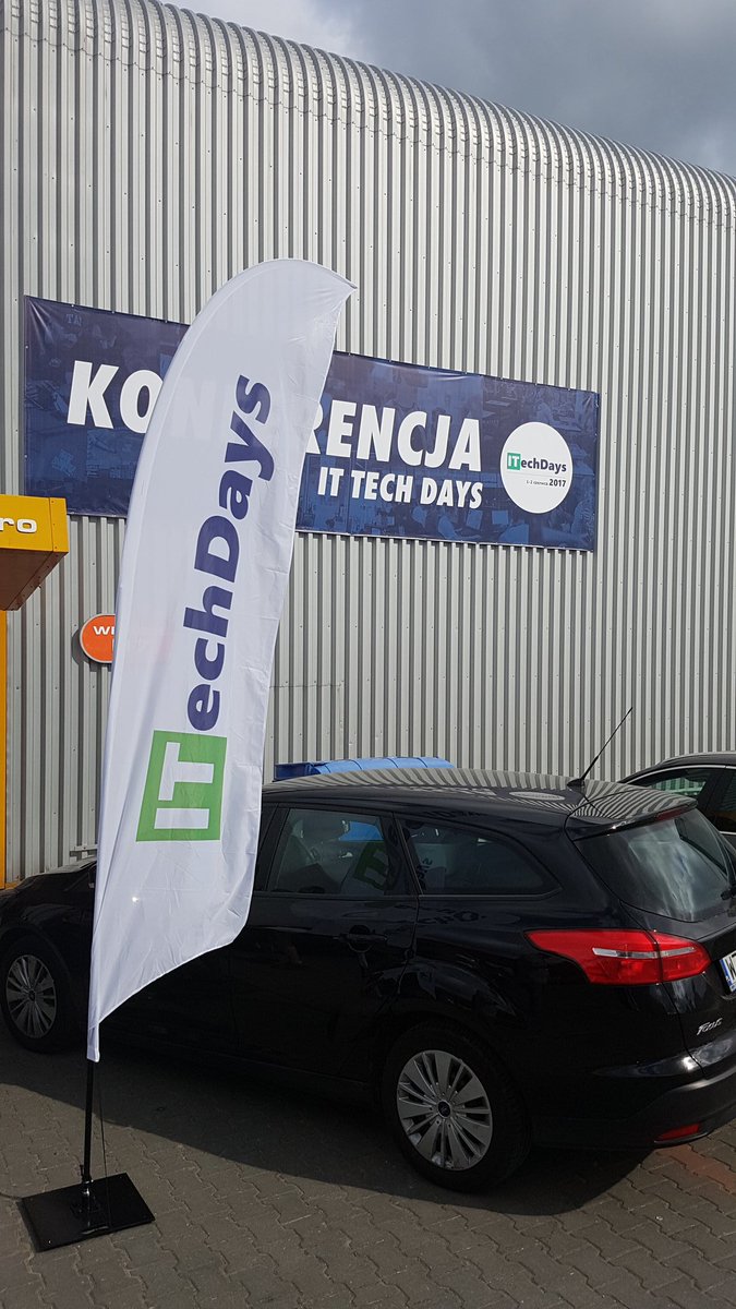 confandweb's tweet photo. Let's start #ITechDays conference https://t.co/RDjvzpN5lE