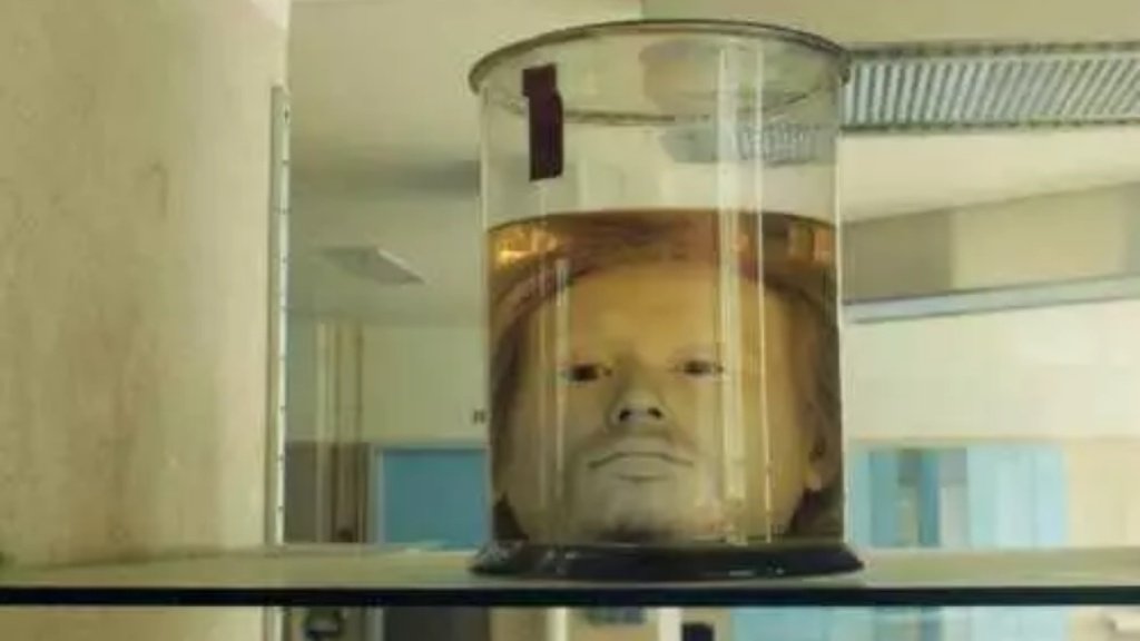 Ngeri! Kepala Orang Ini Diawetkan di Toples Sejak 1841, Ini Alasannya dlvr.it/PHl4zy