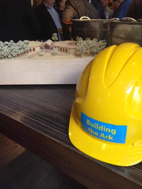 Image from BuildingTheArk (@BuildingArk)
