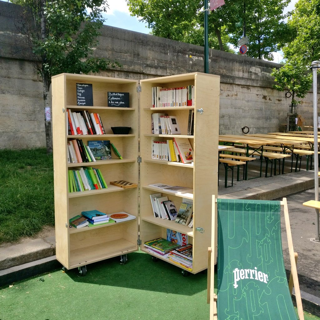 On peut lire en terrasse avec les éditions @buchetchastel @editionsphebus @ed_libretto @noirblancetc #EditeurDelpire #Photosynthèses