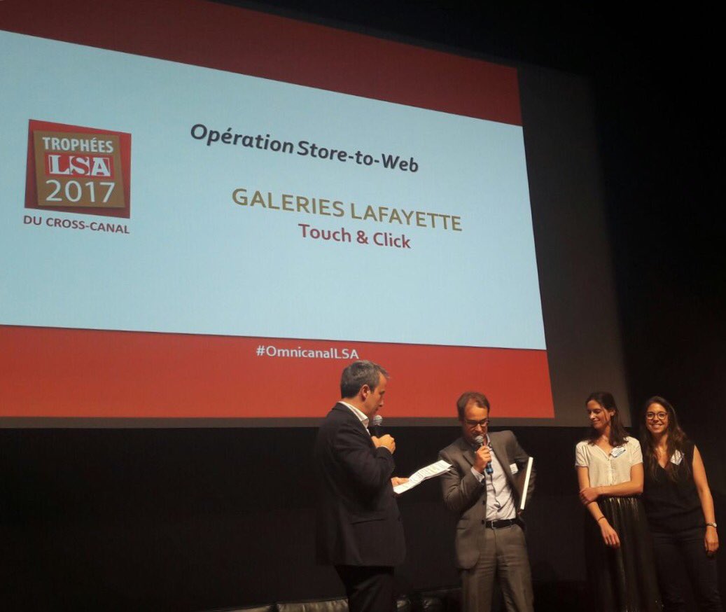ColineMillie's tweet photo. Les @Galeries_Laf remportent le trophée @LSAconsommation de l'opération Store-to-web avec Touch&amp;Click ! #showroom https://t.co/vI6ynV7fui