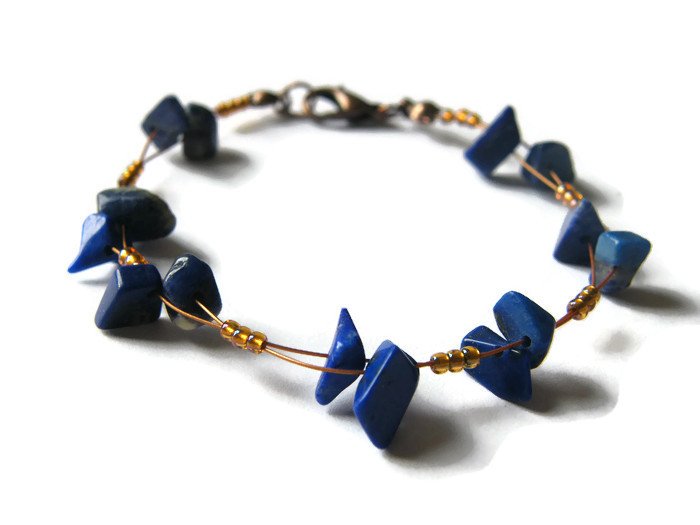 TulasTreasureT's tweet photo. Nice, #blue #bracelet for girls with #smallwrists! https://t.co/HLAADI1lnX Use 40OFFSALE for your #bargain! #shopclosure #handmade #etsy https://t.co/27WzaiQncr