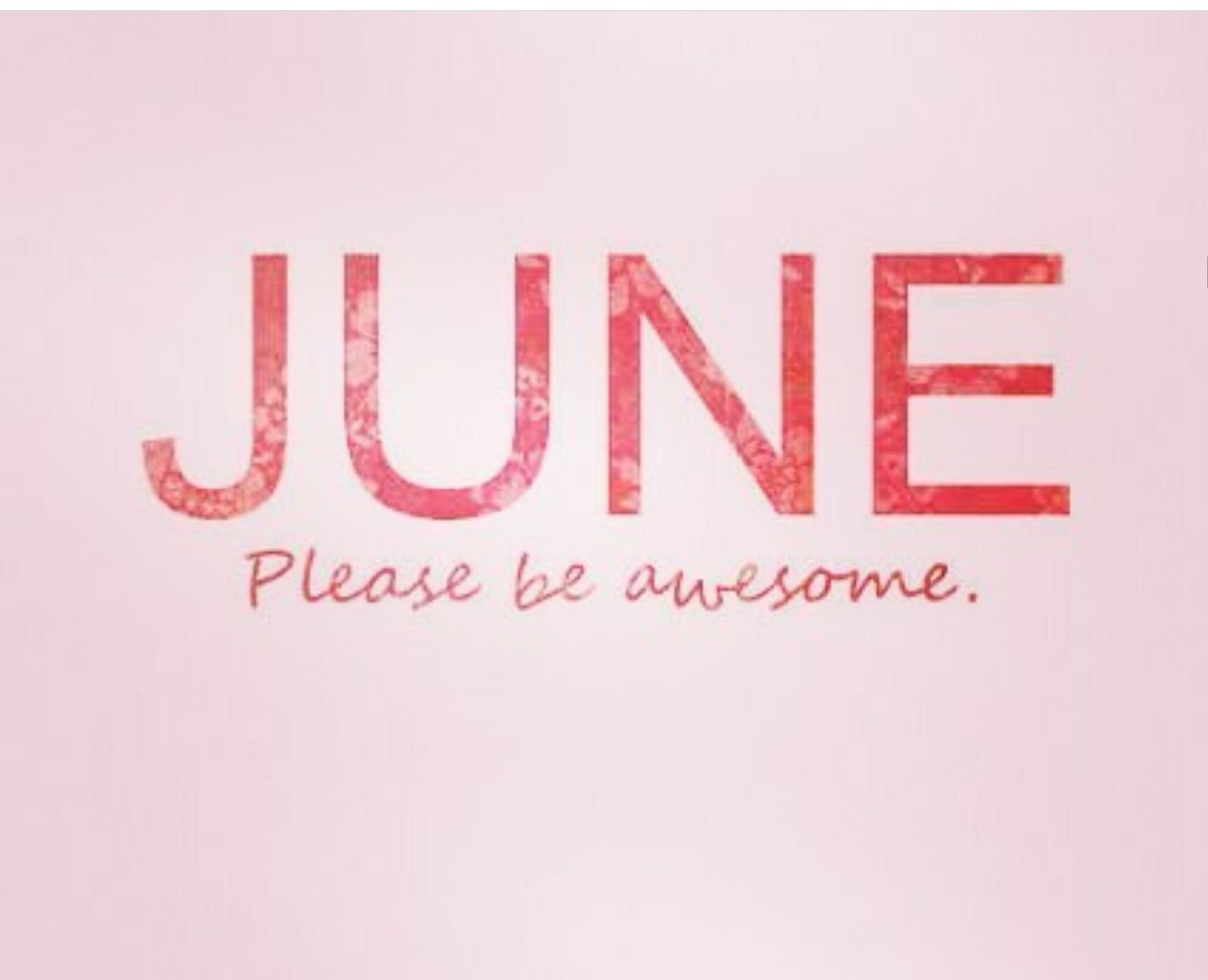 Angeliquebox's tweet photo. ✌️🏼 welcome June. https://t.co/fXT269Hs4Z